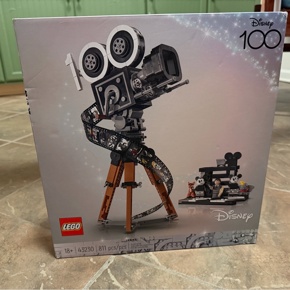 LEGO Walt Disney Tribute Camera